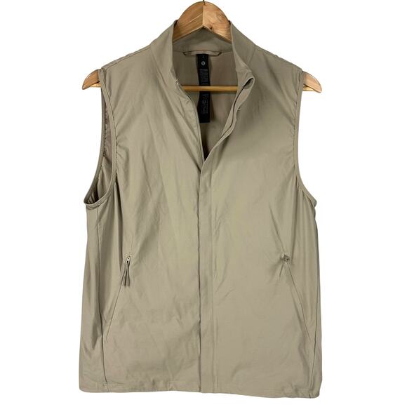 Lululemon Windproof Full Zip Golf Vest Khaki Men's Size Small New With Tags - Picture 1 of 8